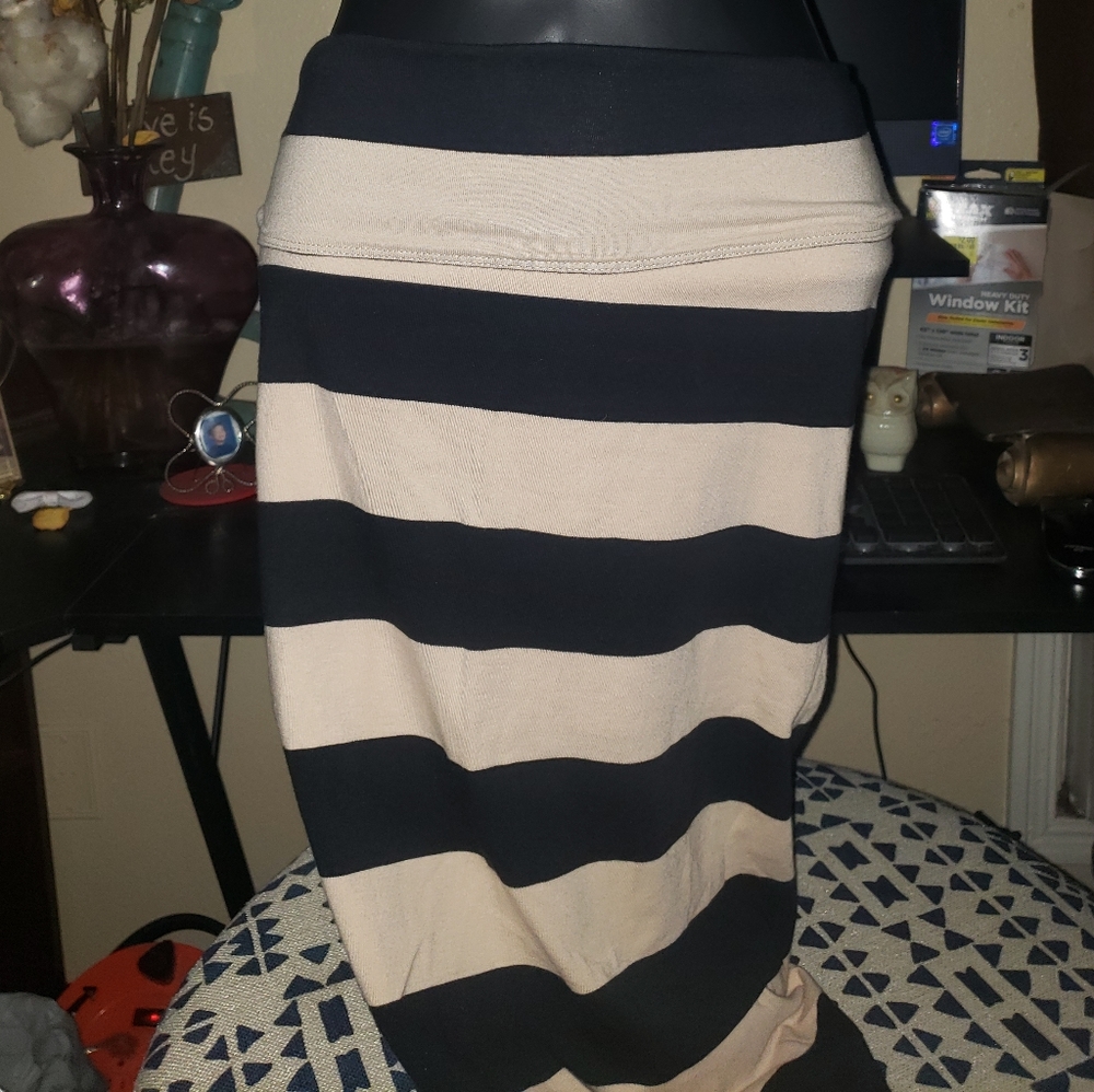 Free people maxi skirt size Small